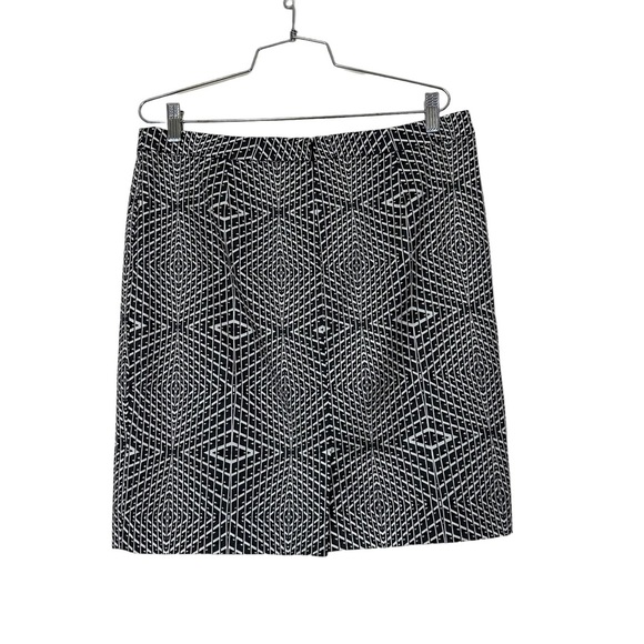 Halogen Pencil Skirt Geometric Black White 12 - Picture 5 of 12